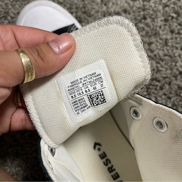 Converse Chuck Taylor All Star Lugged 2.0 High Top Black Canvas Sz 8.5M/10.5W - Picture 2 of 9